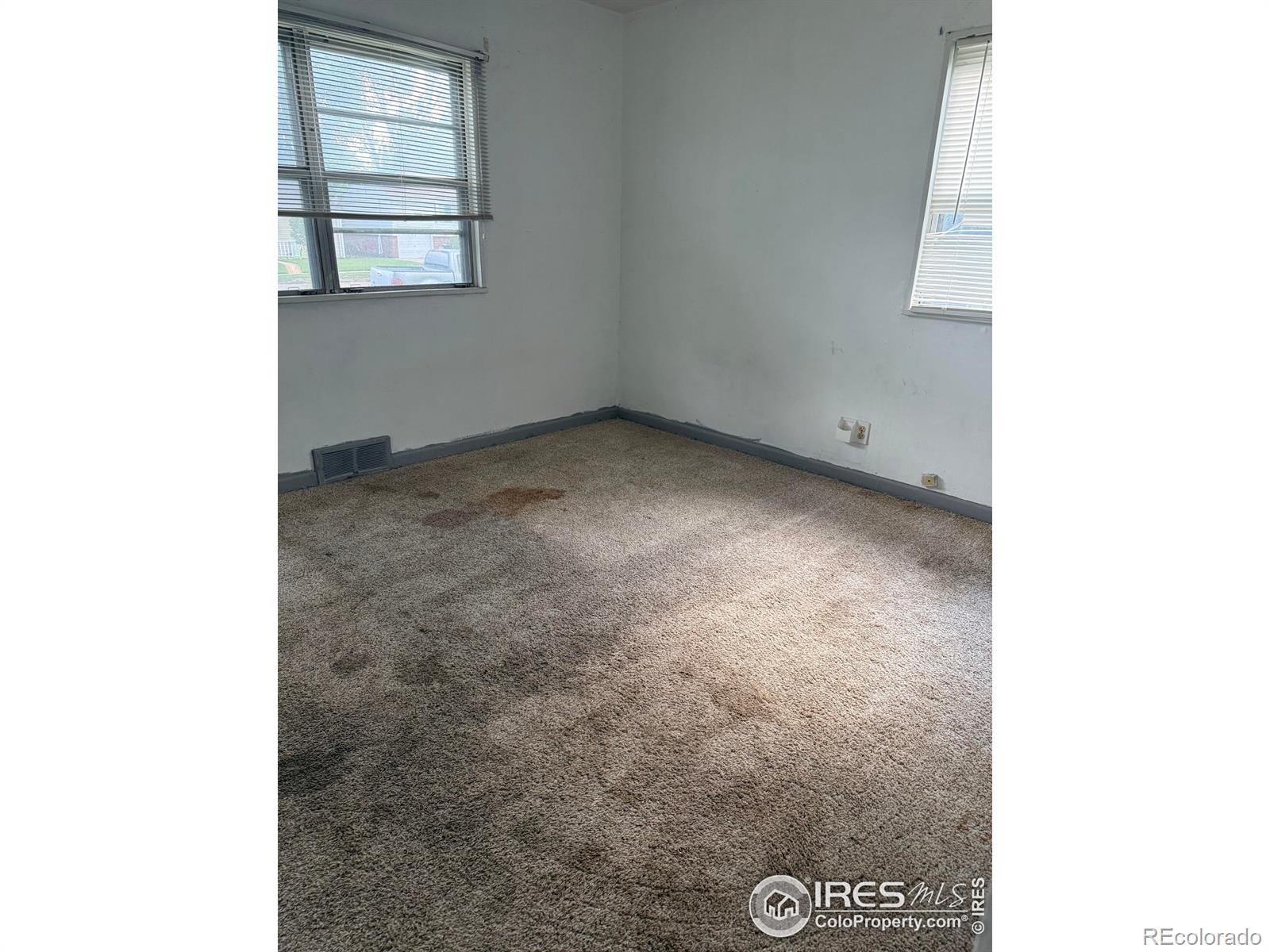 MLS Image #4 for 718 s delmar street,sterling, Colorado