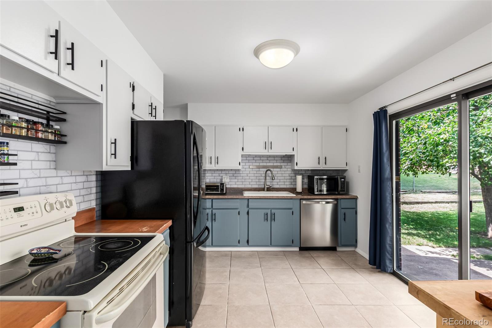 MLS Image #11 for 12355 w texas drive,lakewood, Colorado