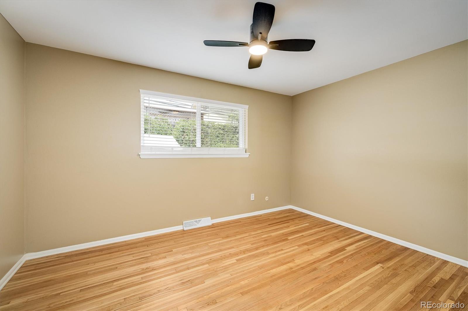 MLS Image #11 for 8145  pennsylvania street,denver, Colorado
