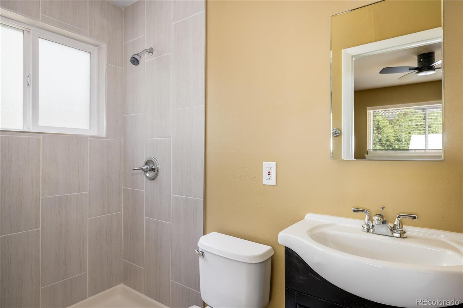 MLS Image #14 for 8145  pennsylvania street,denver, Colorado