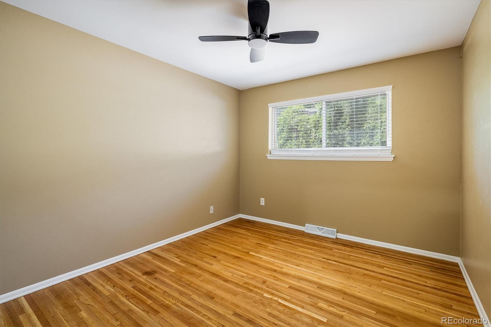 MLS Image #17 for 8145  pennsylvania street,denver, Colorado