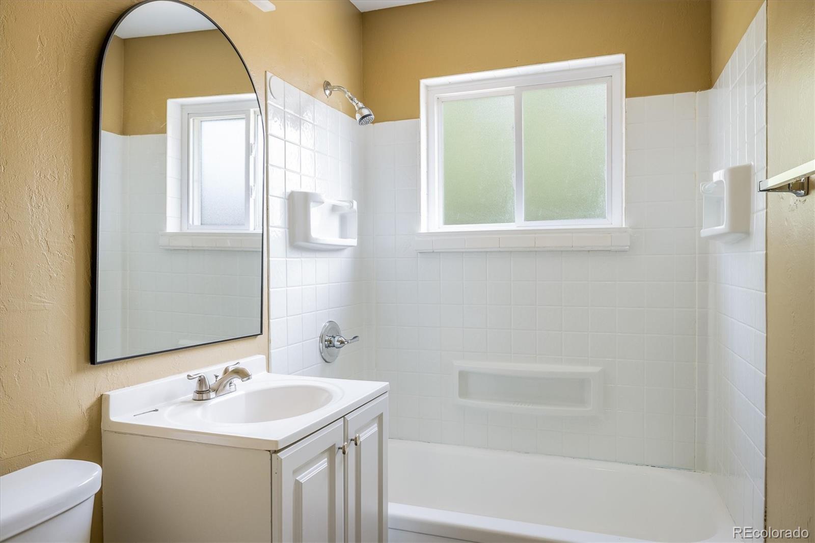 MLS Image #19 for 8145  pennsylvania street,denver, Colorado