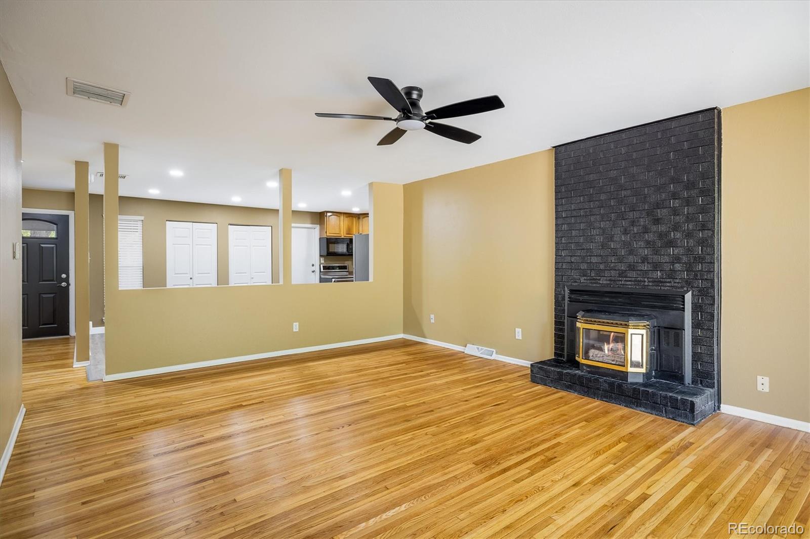 MLS Image #5 for 8145  pennsylvania street,denver, Colorado