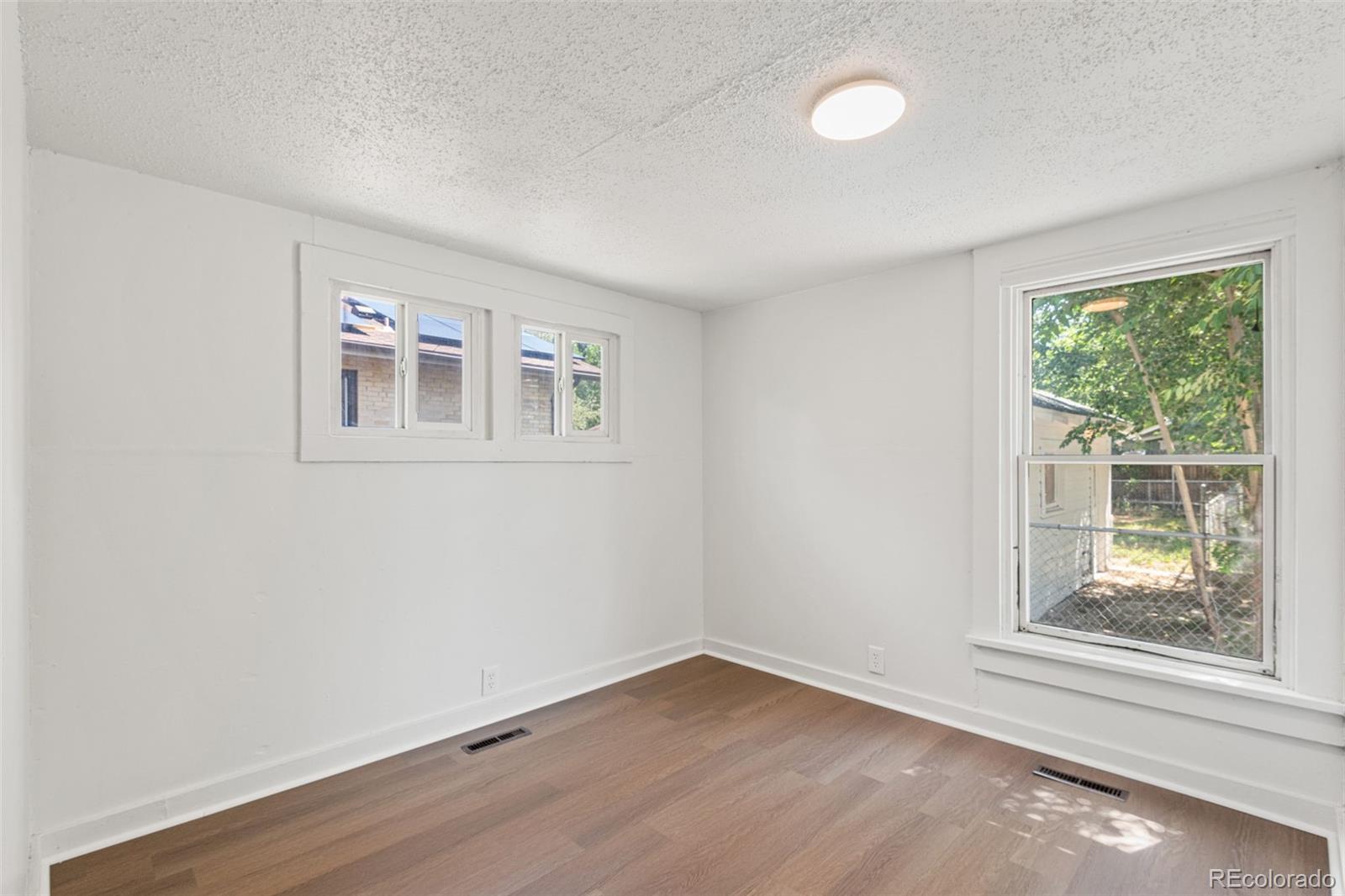 MLS Image #14 for 3174 s cherokee street,englewood, Colorado