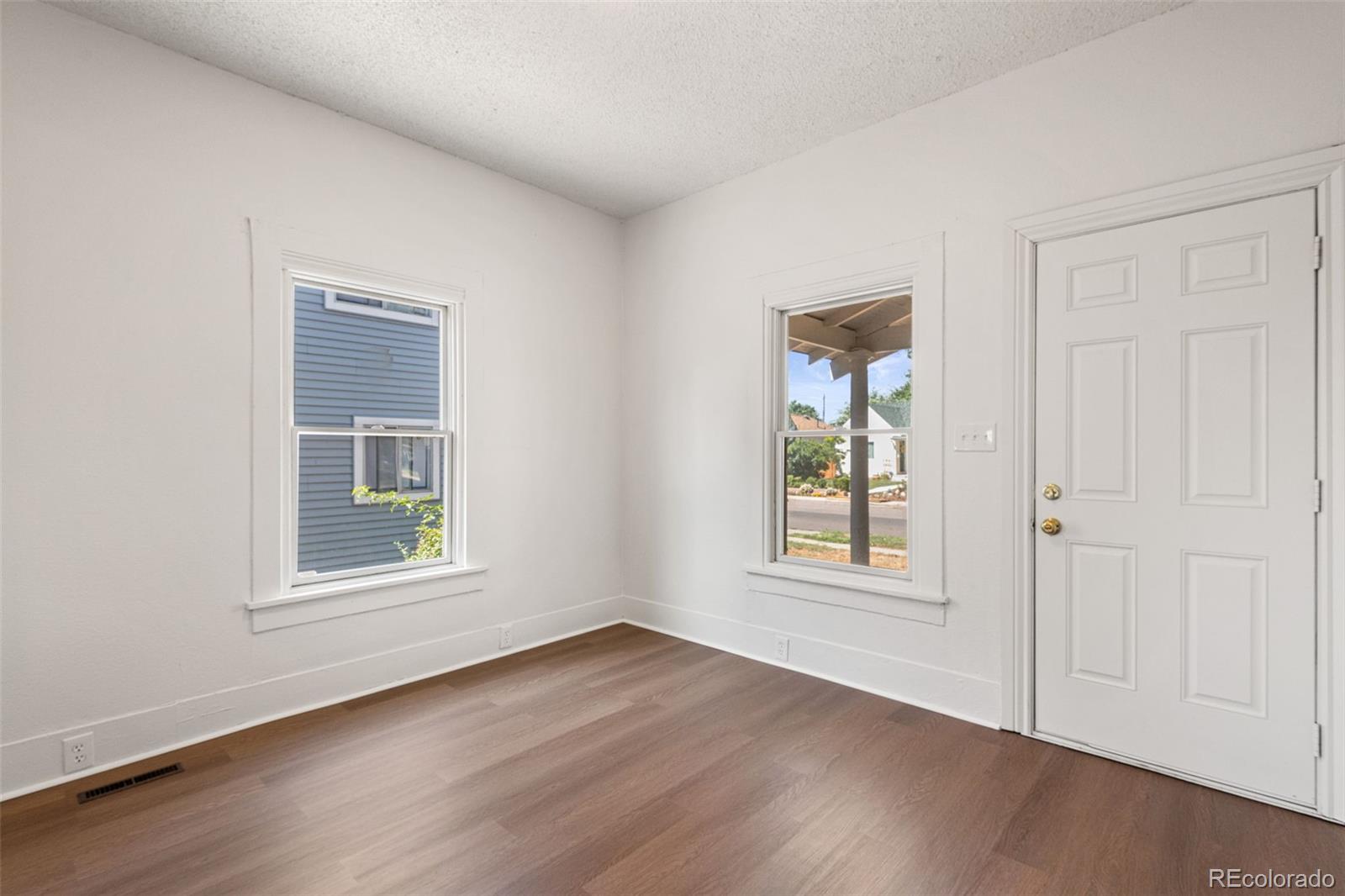 MLS Image #4 for 3174 s cherokee street,englewood, Colorado