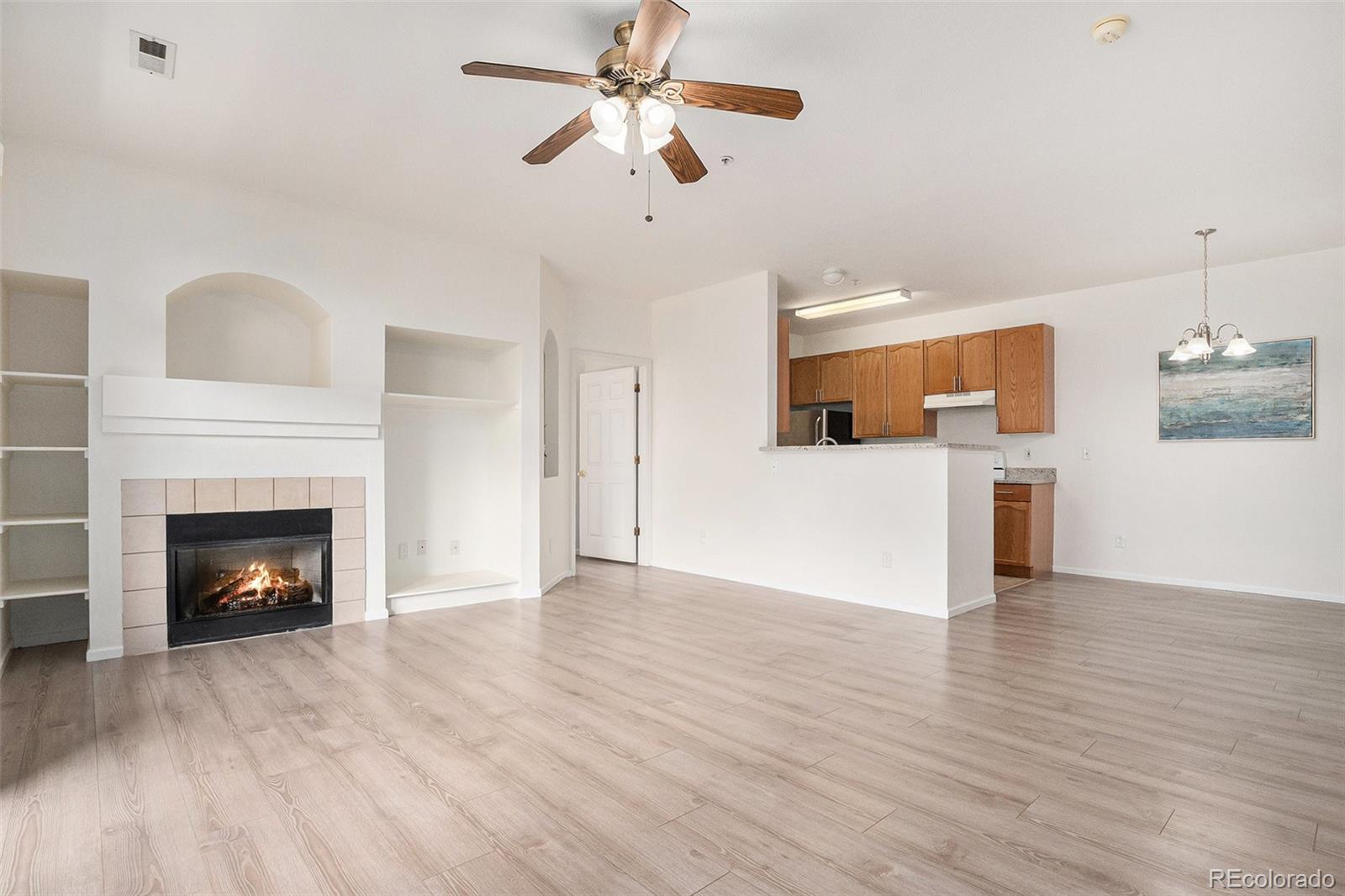 MLS Image #7 for 14333 e 1st drive 108,aurora, Colorado