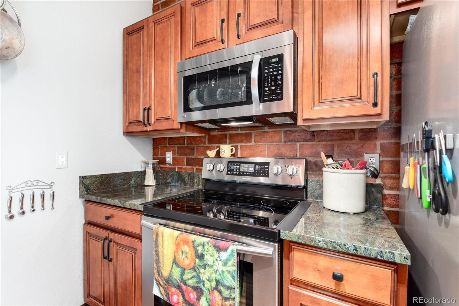 MLS Image #11 for 8412 s holland court,littleton, Colorado