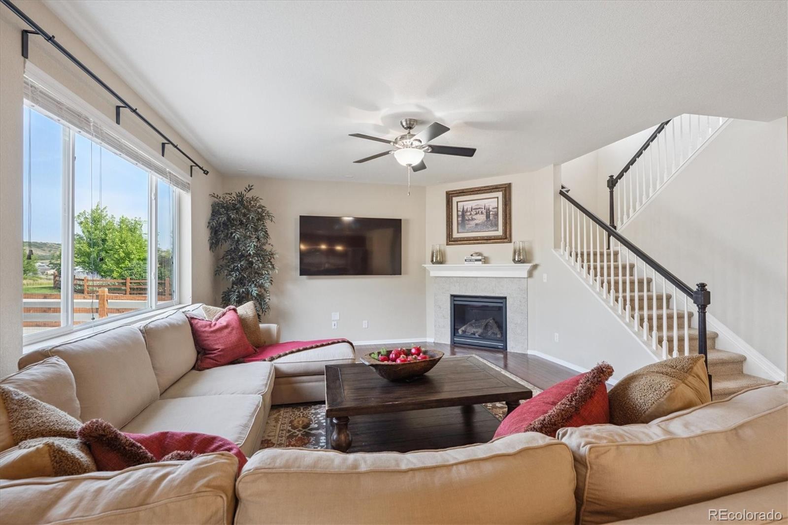 MLS Image #5 for 7310  blue water drive,castle rock, Colorado