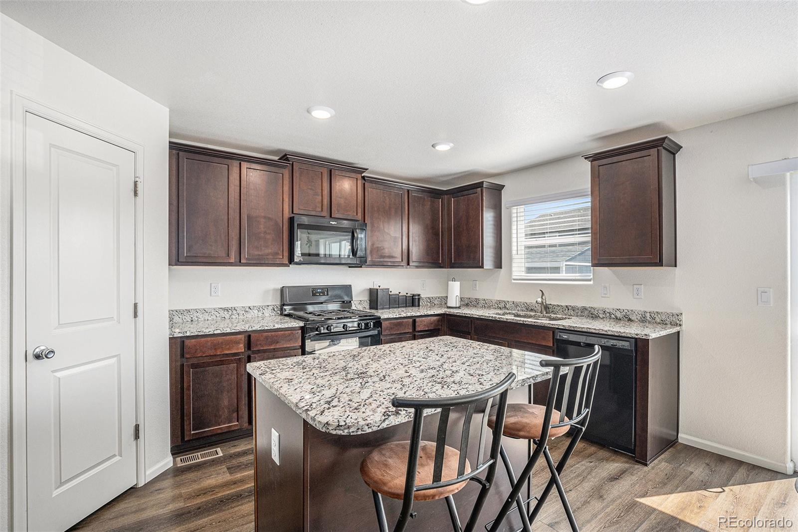 MLS Image #3 for 2004  wildwood street,lochbuie, Colorado
