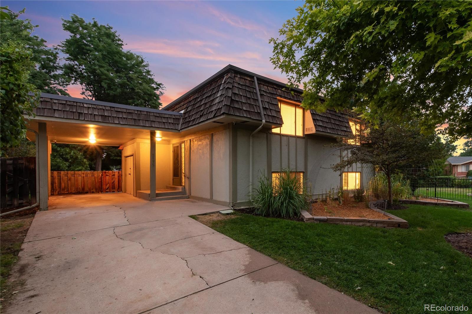 CMA Image for 5175 E Mexico Avenue,Denver, Colorado