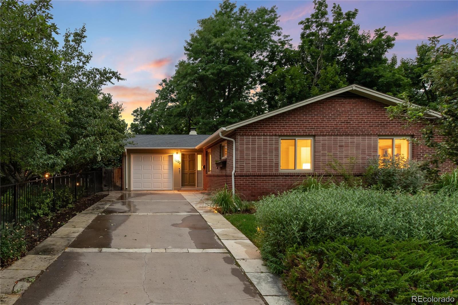 MLS Image #2 for 1689 s forest street,denver, Colorado