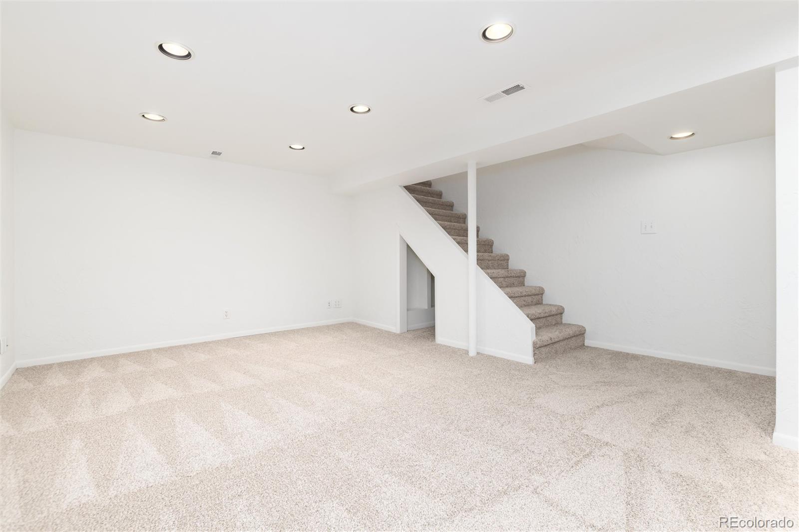 MLS Image #28 for 1689 s forest street,denver, Colorado