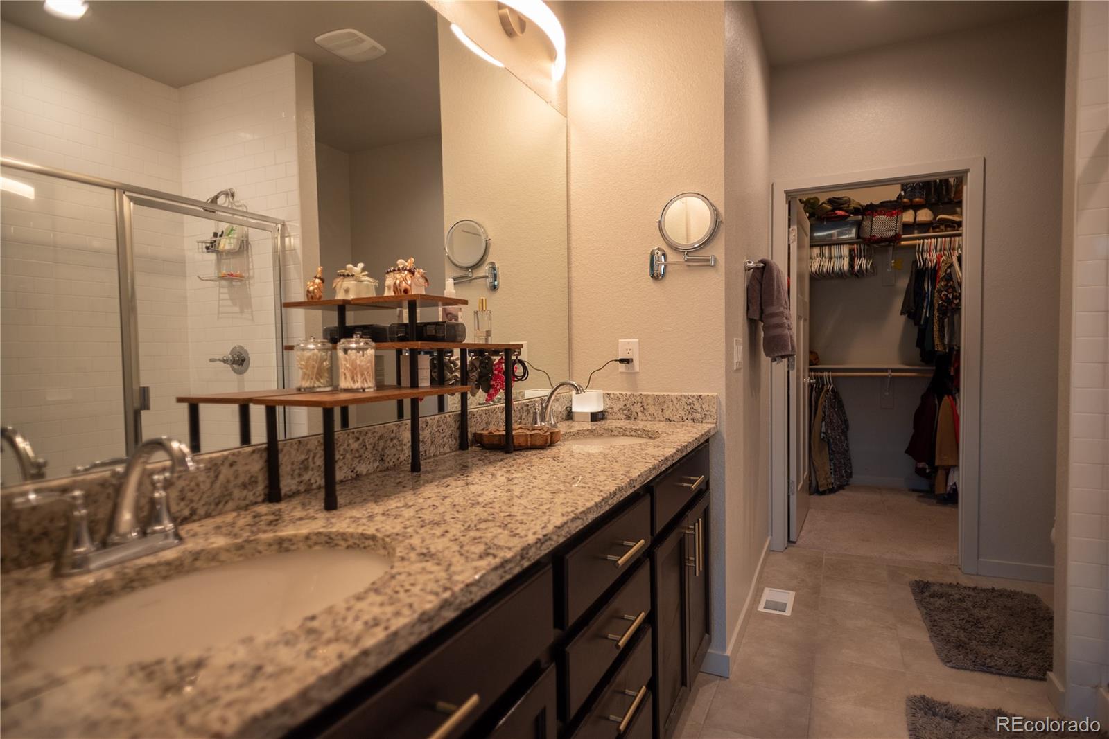 MLS Image #10 for 1845 s helena street,aurora, Colorado