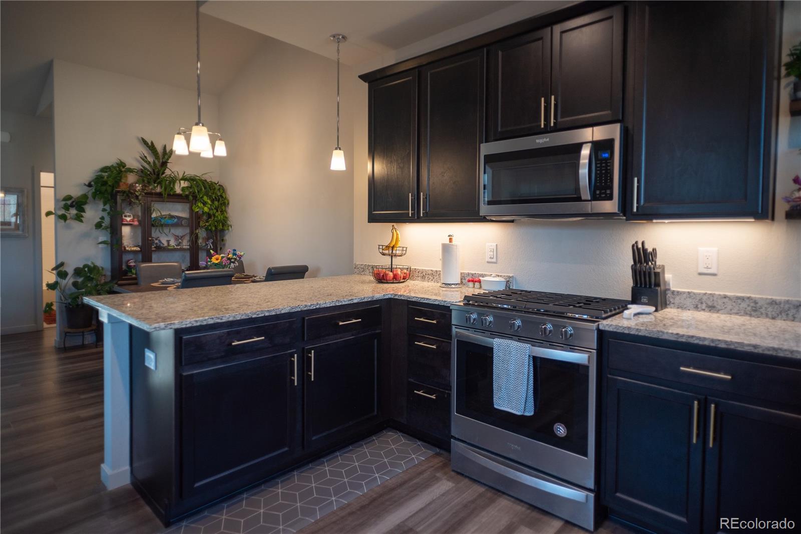 MLS Image #7 for 1845 s helena street,aurora, Colorado
