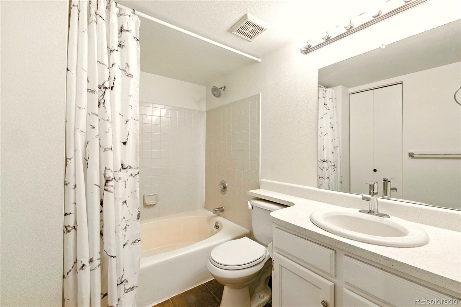 MLS Image #22 for 922 s walden street,aurora, Colorado