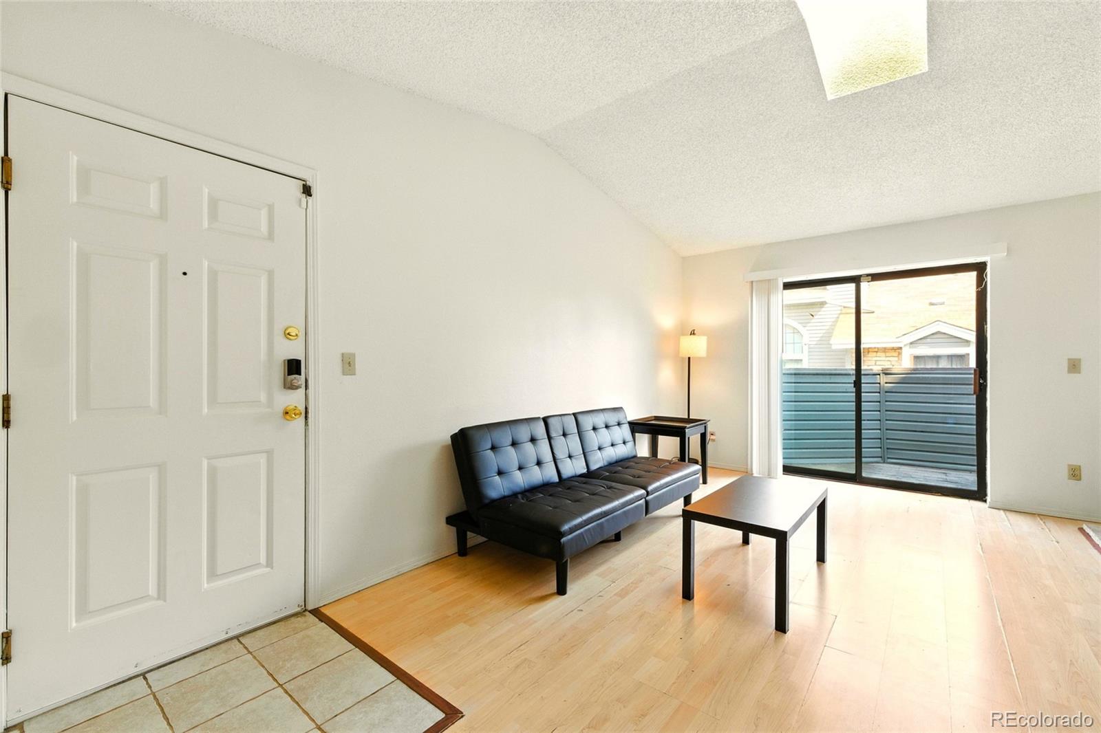 MLS Image #6 for 922 s walden street,aurora, Colorado