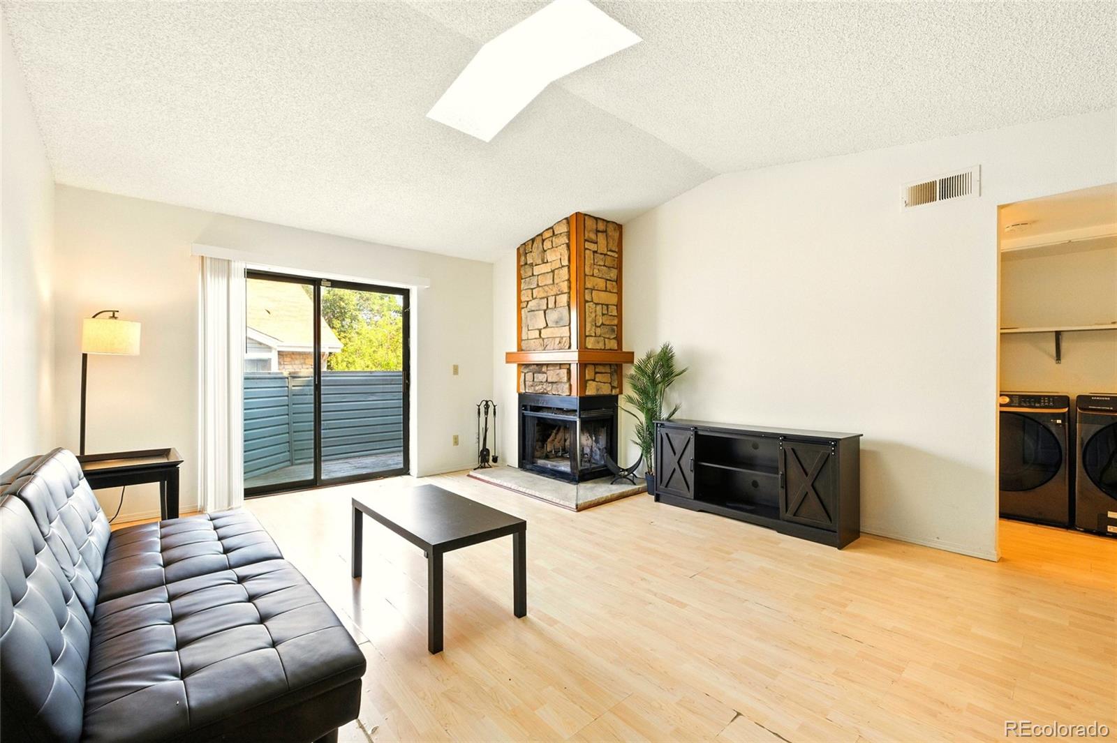 MLS Image #7 for 922 s walden street,aurora, Colorado