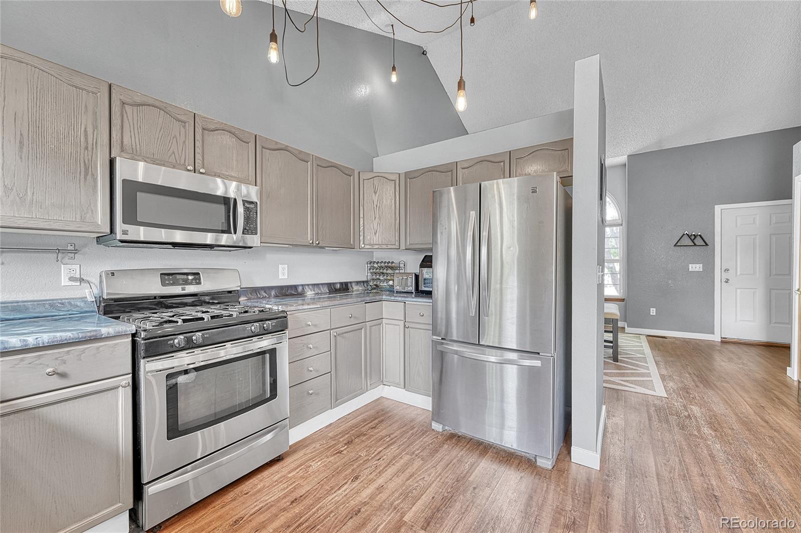 MLS Image #11 for 12910  monarch court,broomfield, Colorado