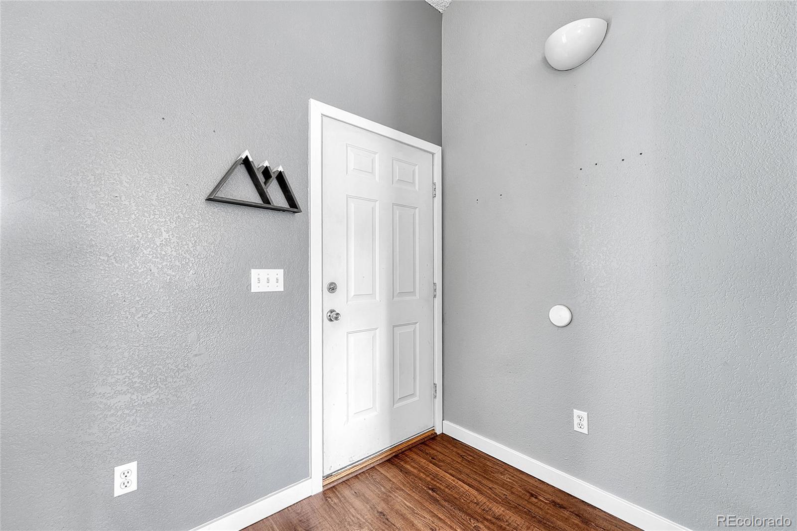 MLS Image #4 for 12910  monarch court,broomfield, Colorado