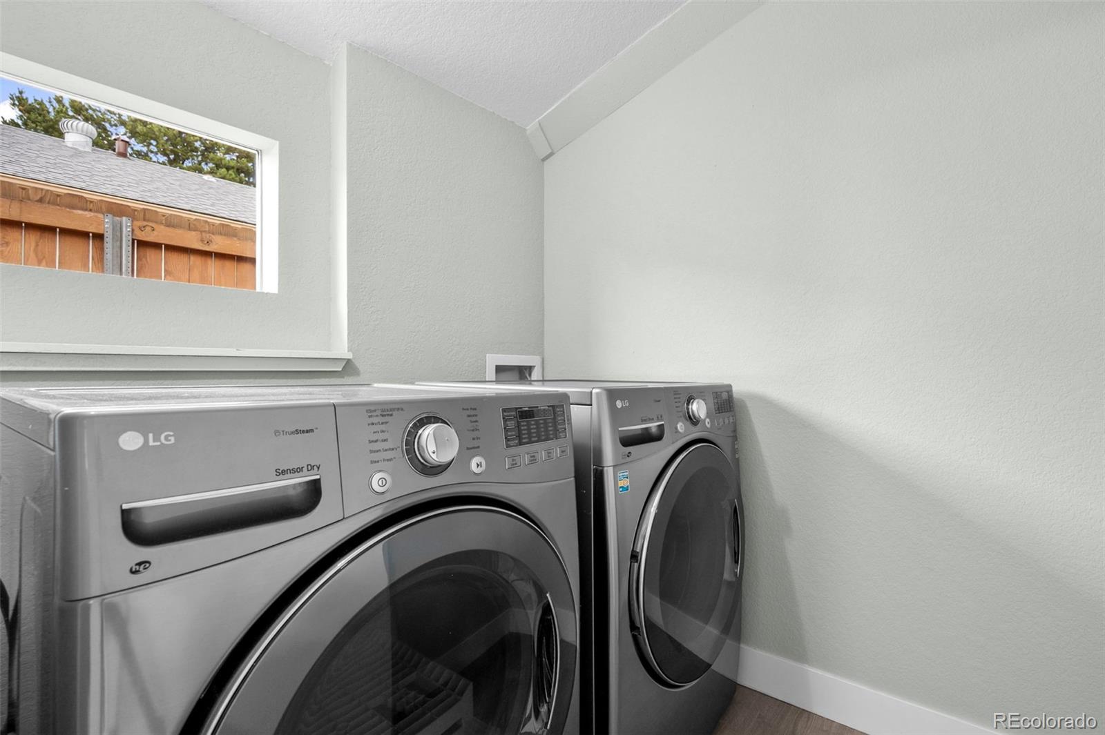 MLS Image #20 for 3521 e 27th avenue,denver, Colorado