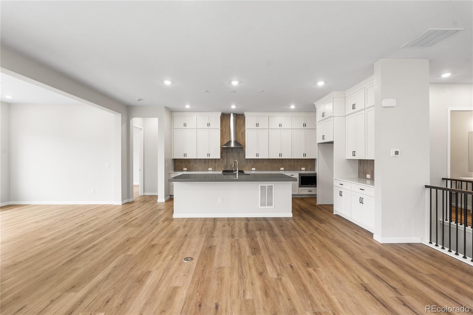 MLS Image #10 for 11116  stonepath street,littleton, Colorado
