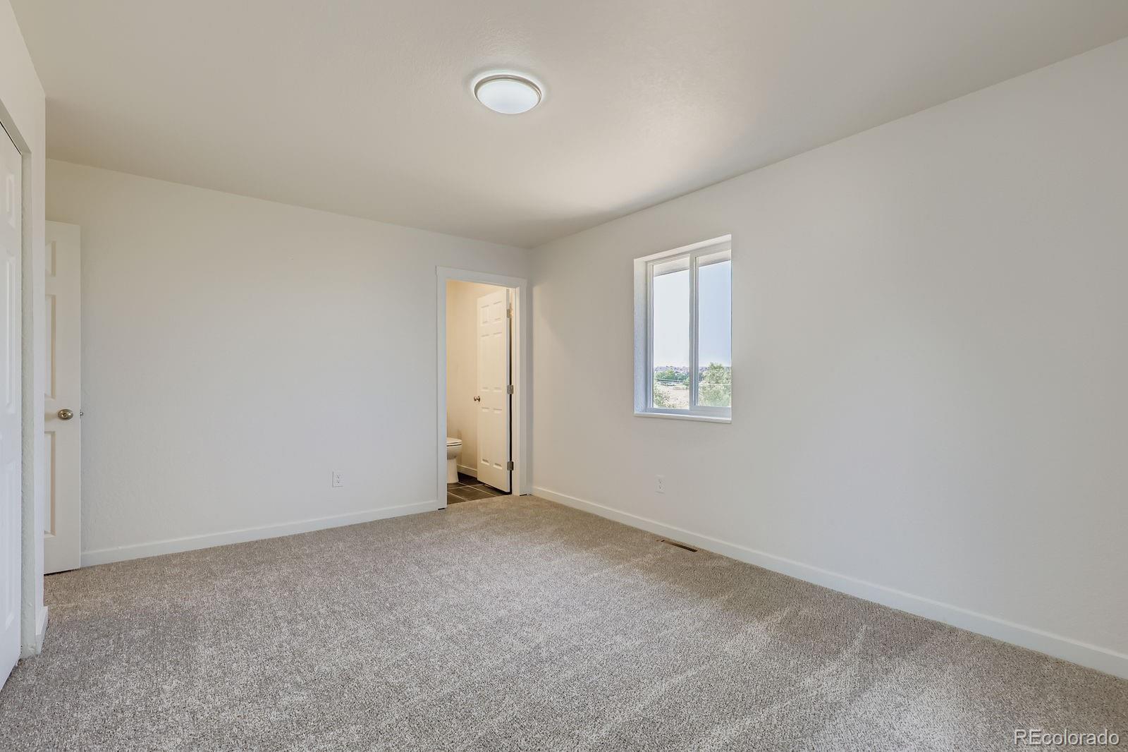 MLS Image #12 for 831  sable boulevard,aurora, Colorado