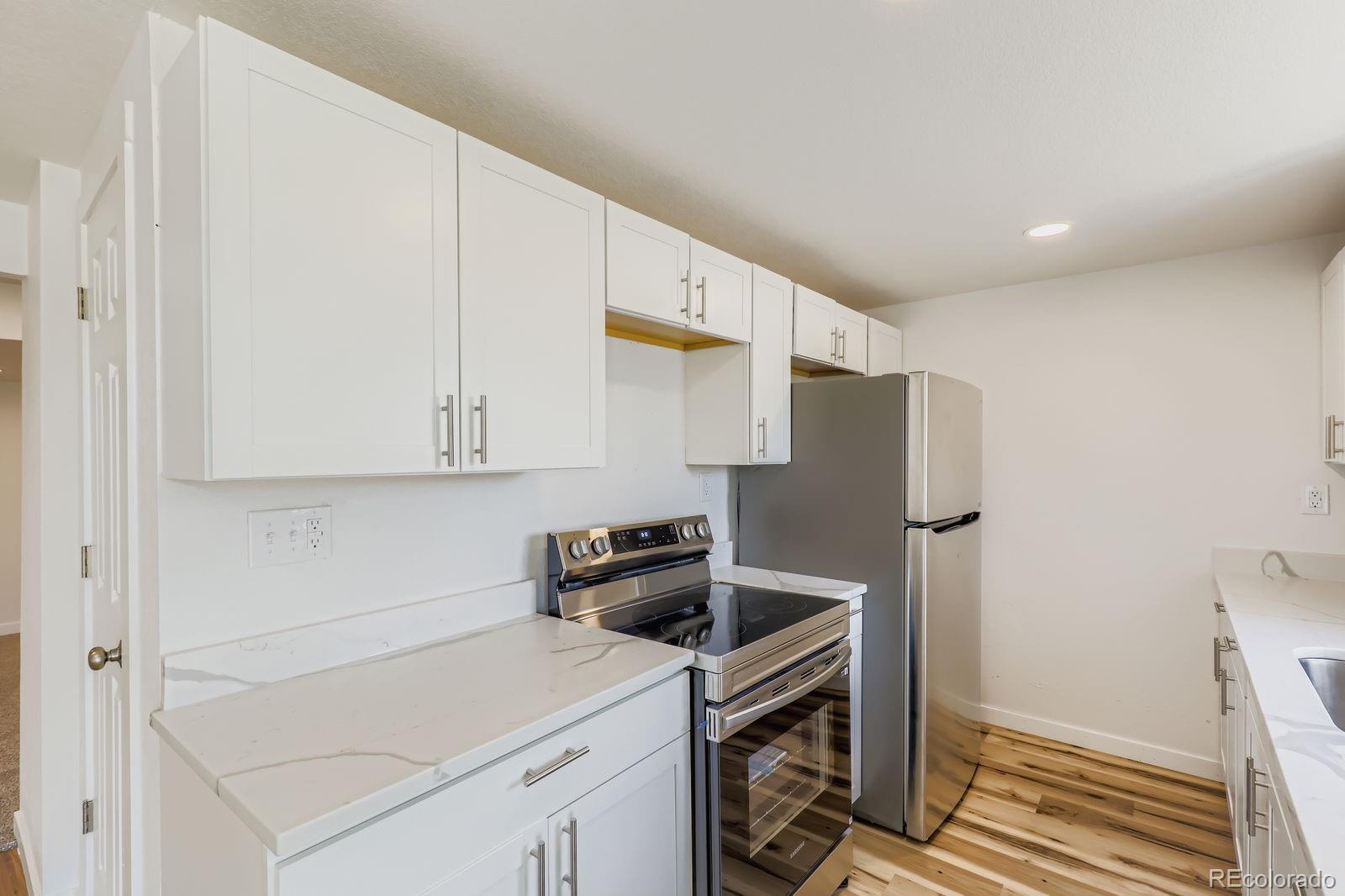 MLS Image #19 for 831  sable boulevard,aurora, Colorado