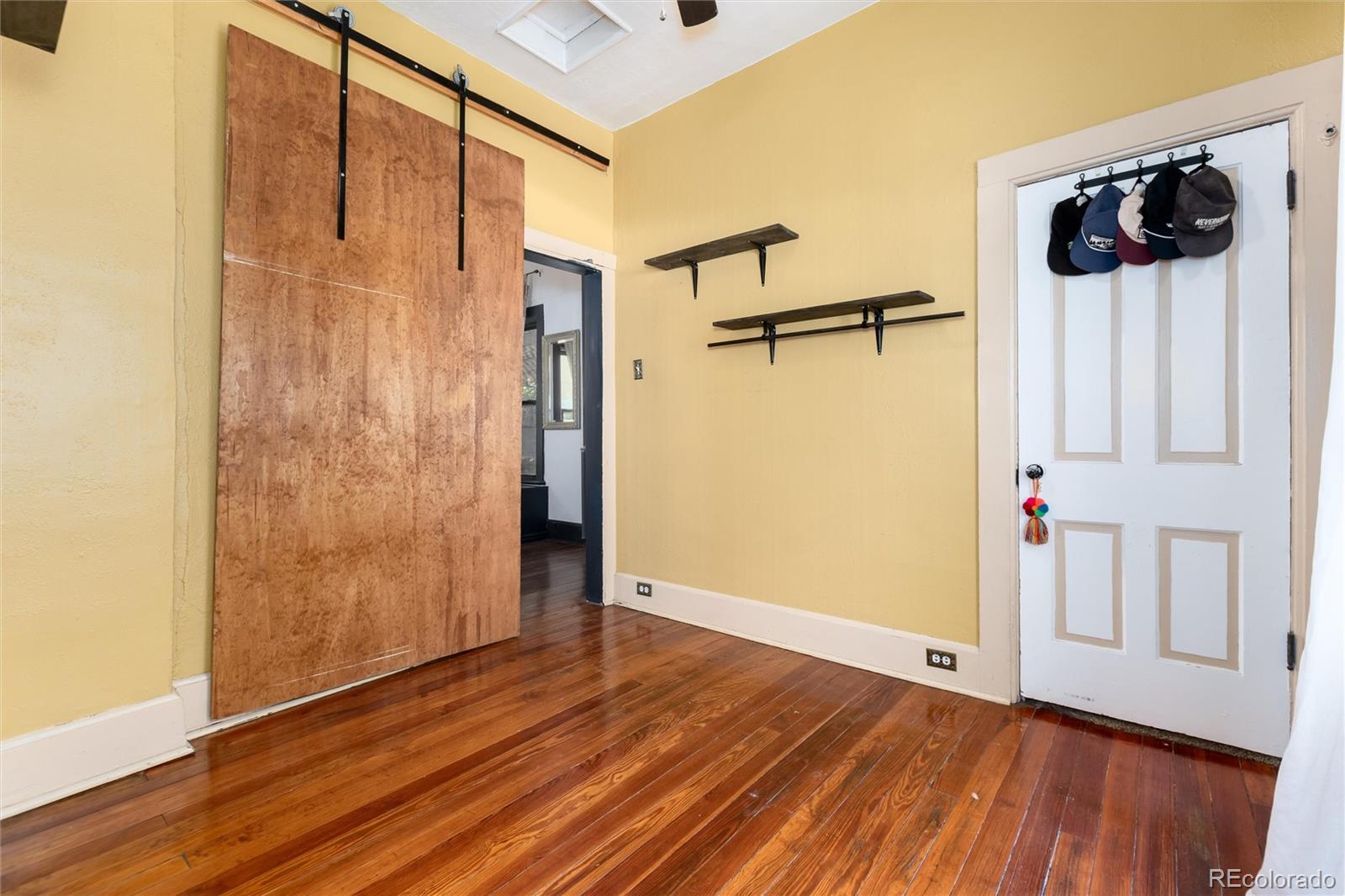 MLS Image #11 for 1524 w nevada place,denver, Colorado