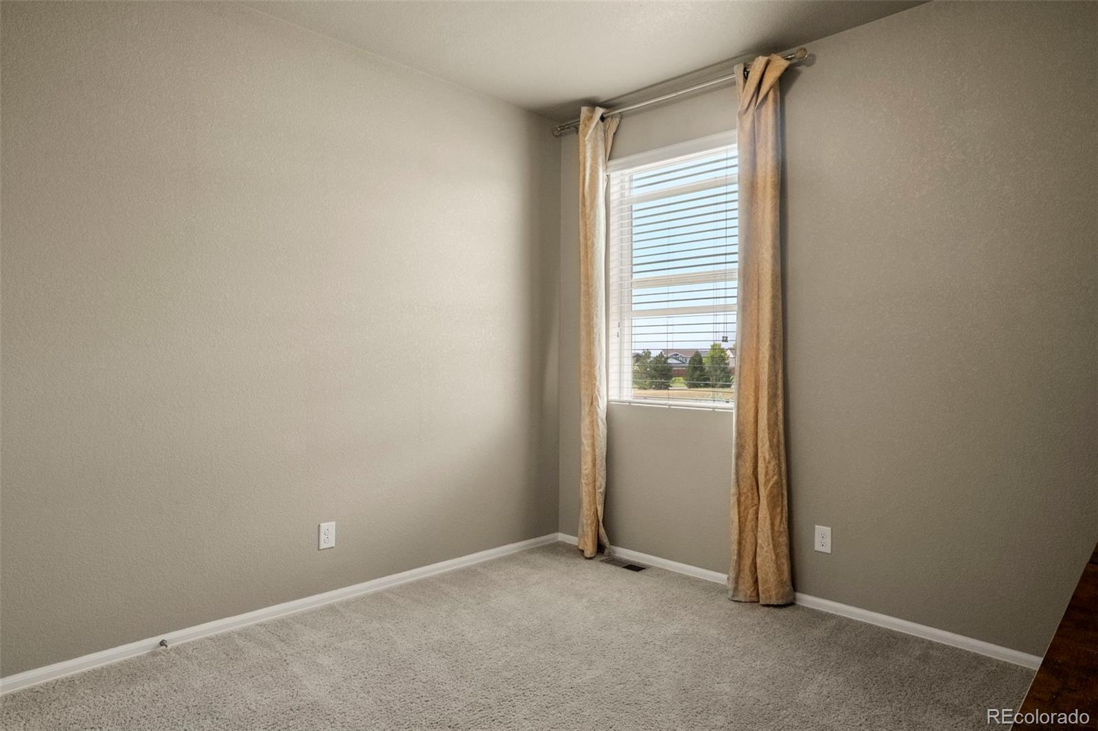 MLS Image #14 for 13632  valentia street,thornton, Colorado