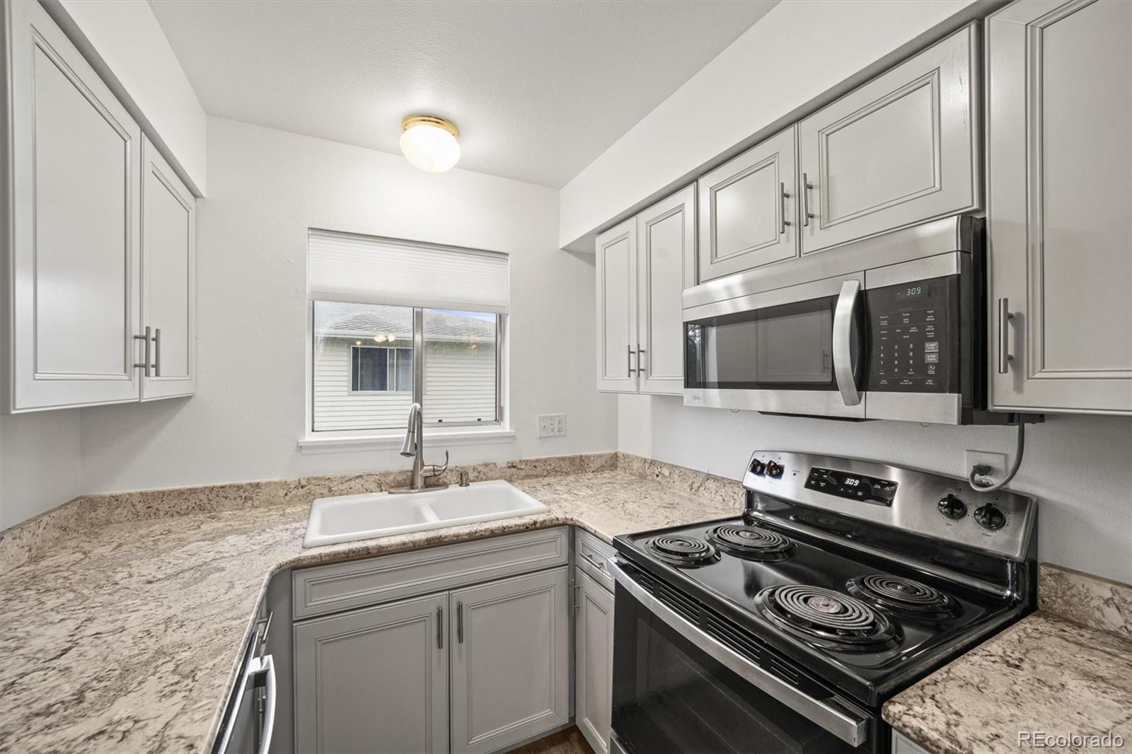 MLS Image #13 for 3354 s flower street,lakewood, Colorado