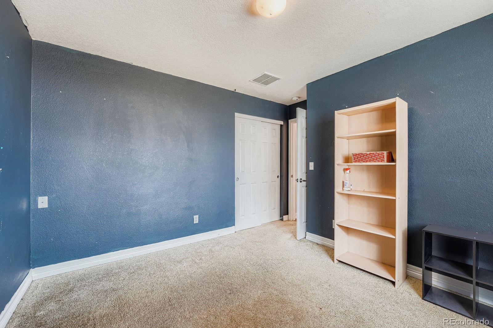 MLS Image #18 for 18660 e 42nd place,denver, Colorado