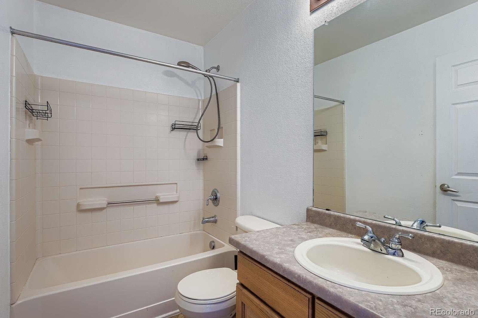 MLS Image #19 for 18660 e 42nd place,denver, Colorado
