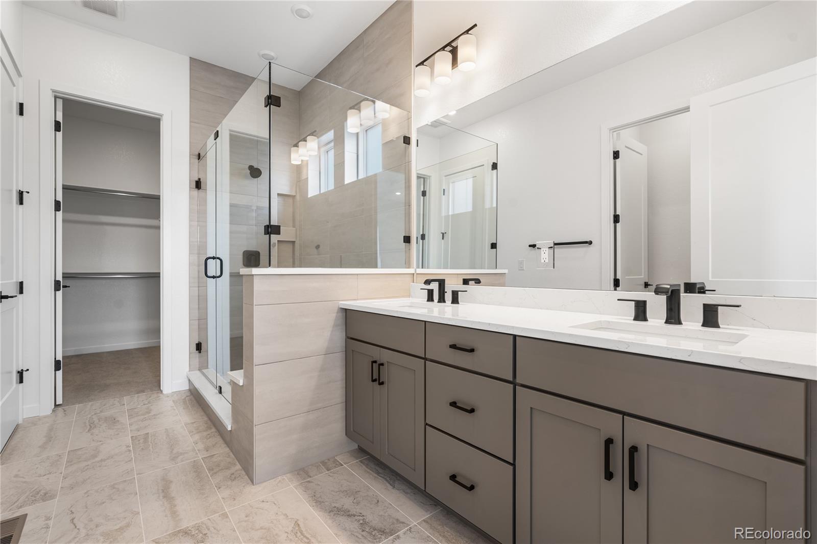 MLS Image #19 for 11112  amber light circle,littleton, Colorado