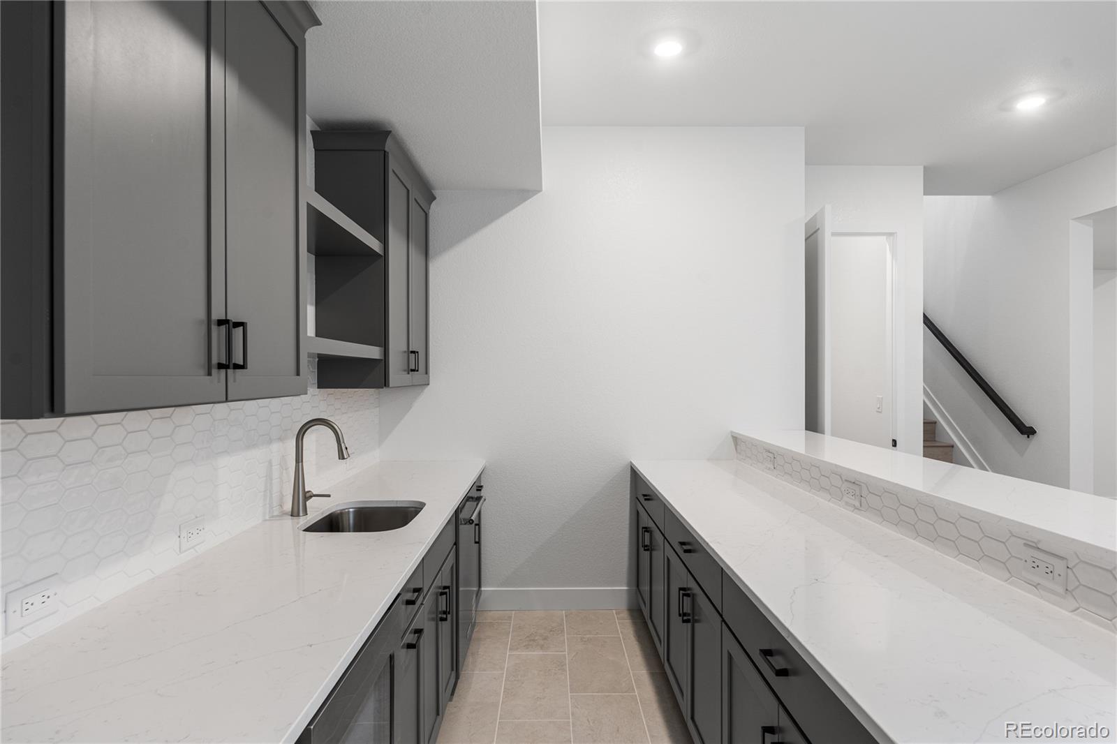 MLS Image #9 for 11112  amber light circle,littleton, Colorado