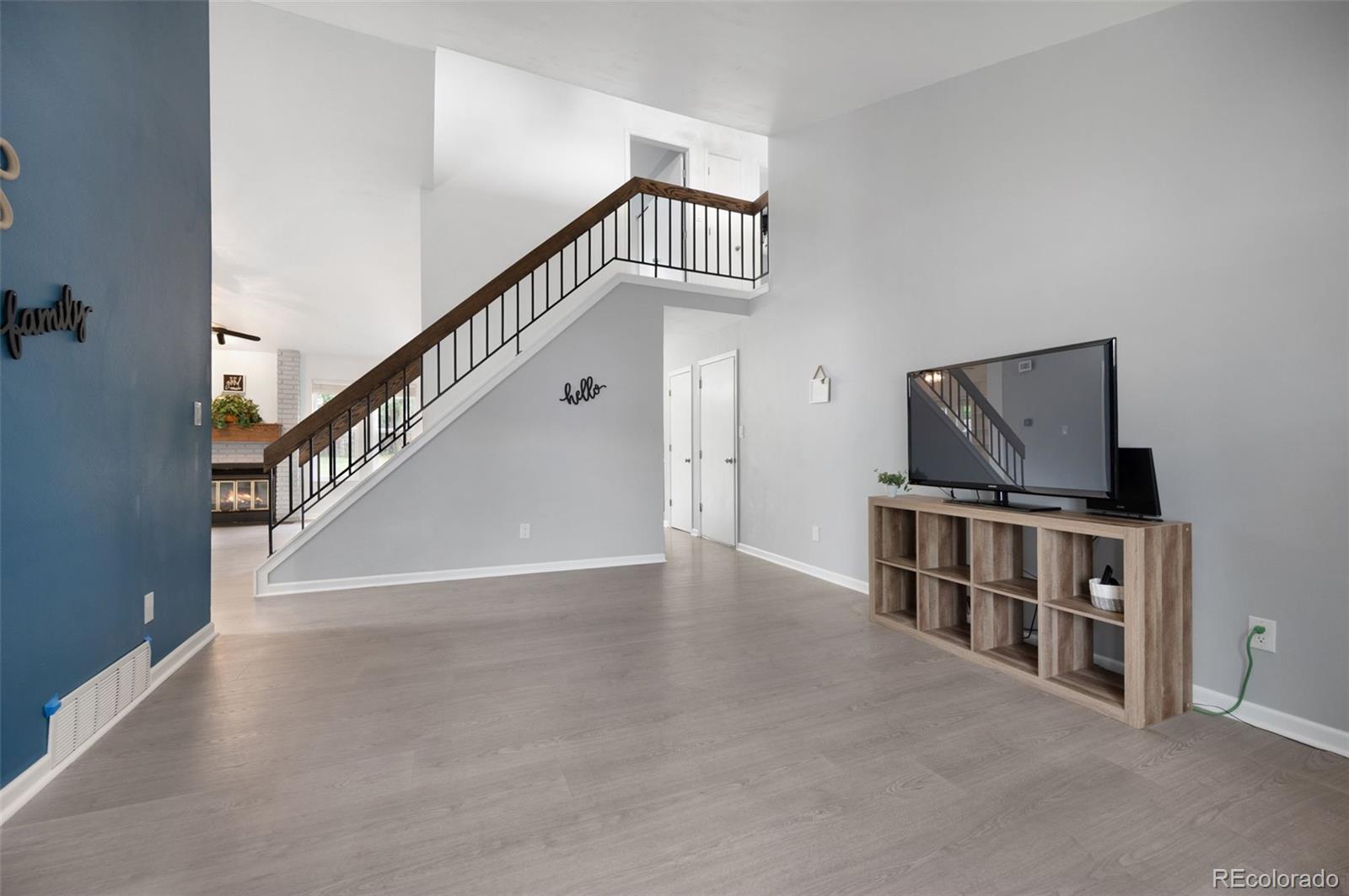 MLS Image #4 for 4342  allesandro drive,colorado springs, Colorado