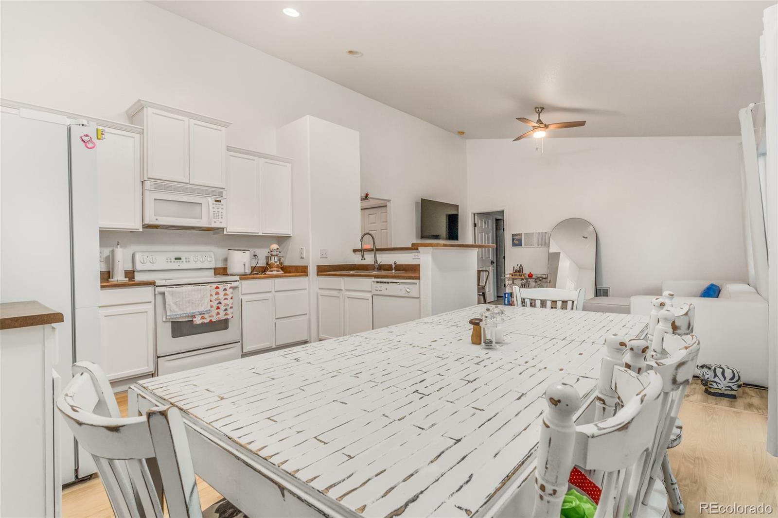 MLS Image #4 for 7525  gallard heights,peyton, Colorado