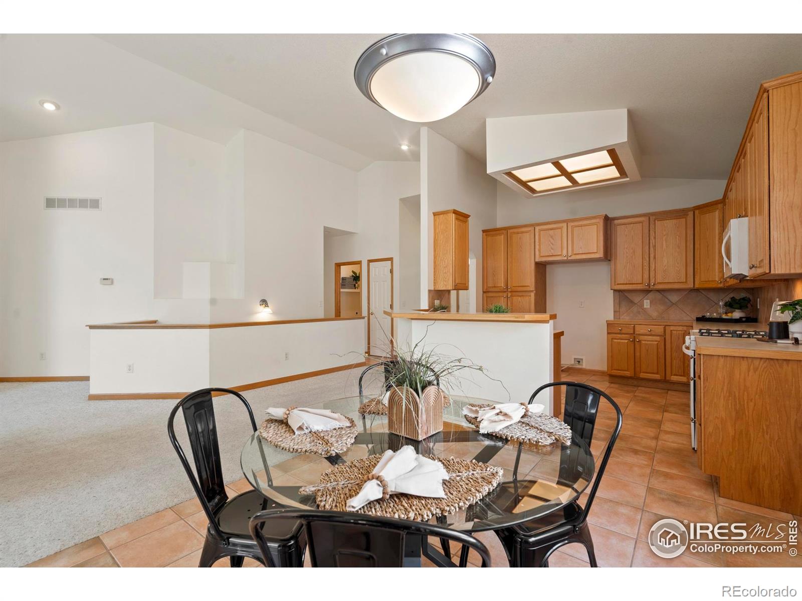 MLS Image #13 for 1916  hillside place,windsor, Colorado