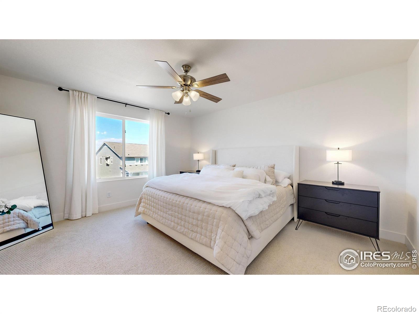 MLS Image #11 for 10949  memphis court,commerce city, Colorado