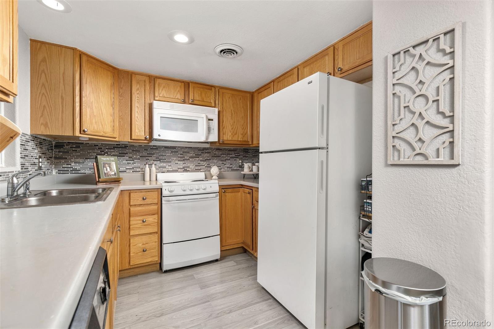 MLS Image #7 for 970 s dawson way,aurora, Colorado