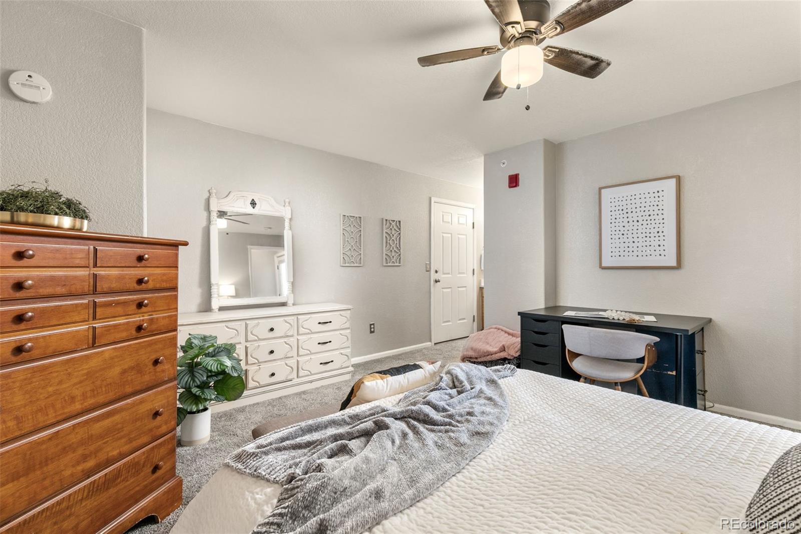 MLS Image #8 for 970 s dawson way,aurora, Colorado