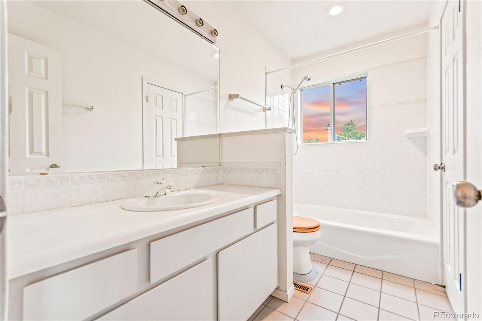 MLS Image #17 for 4814 w moorhead circle,boulder, Colorado