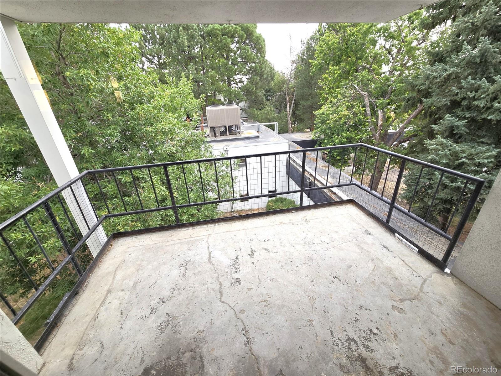 MLS Image #16 for 2375 s linden court,denver, Colorado