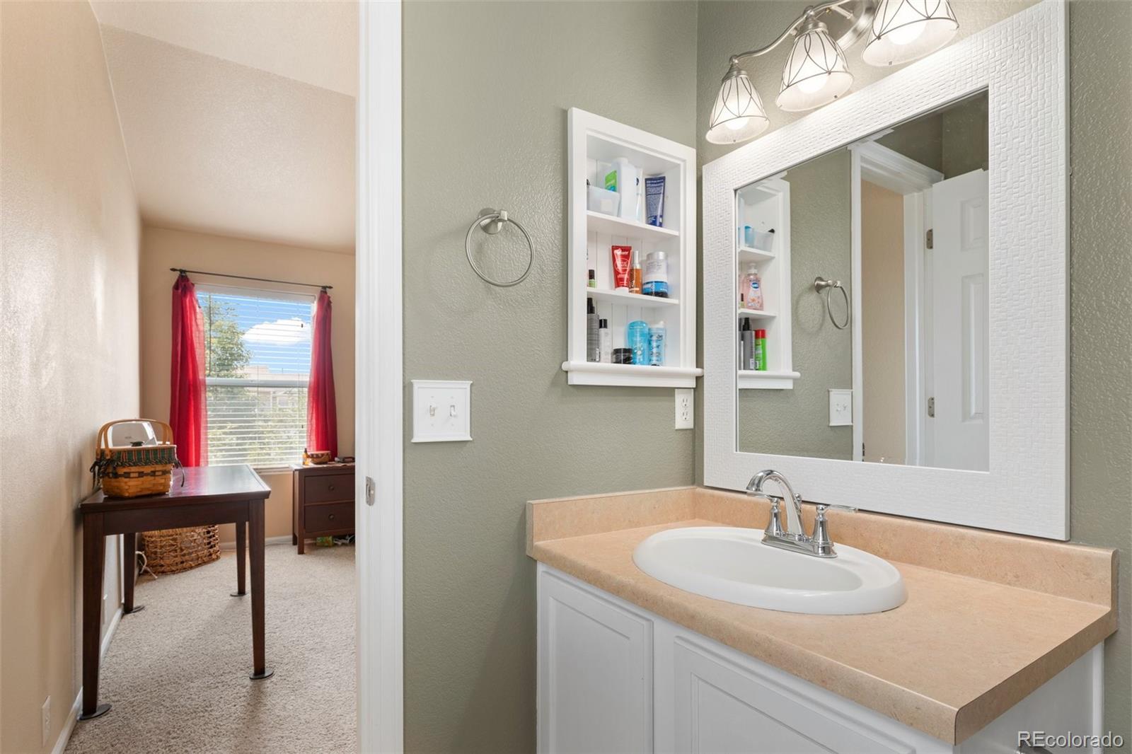 MLS Image #22 for 2091  squawbush ridge,colorado springs, Colorado