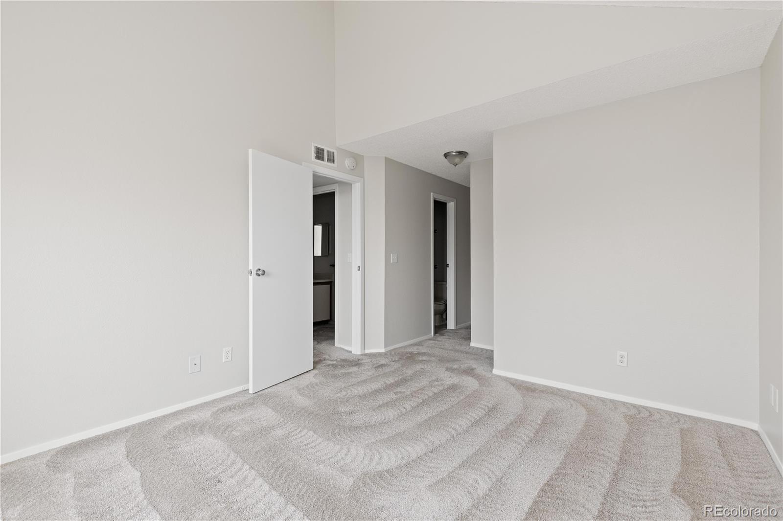 MLS Image #16 for 4760 s wadsworth boulevard,littleton, Colorado