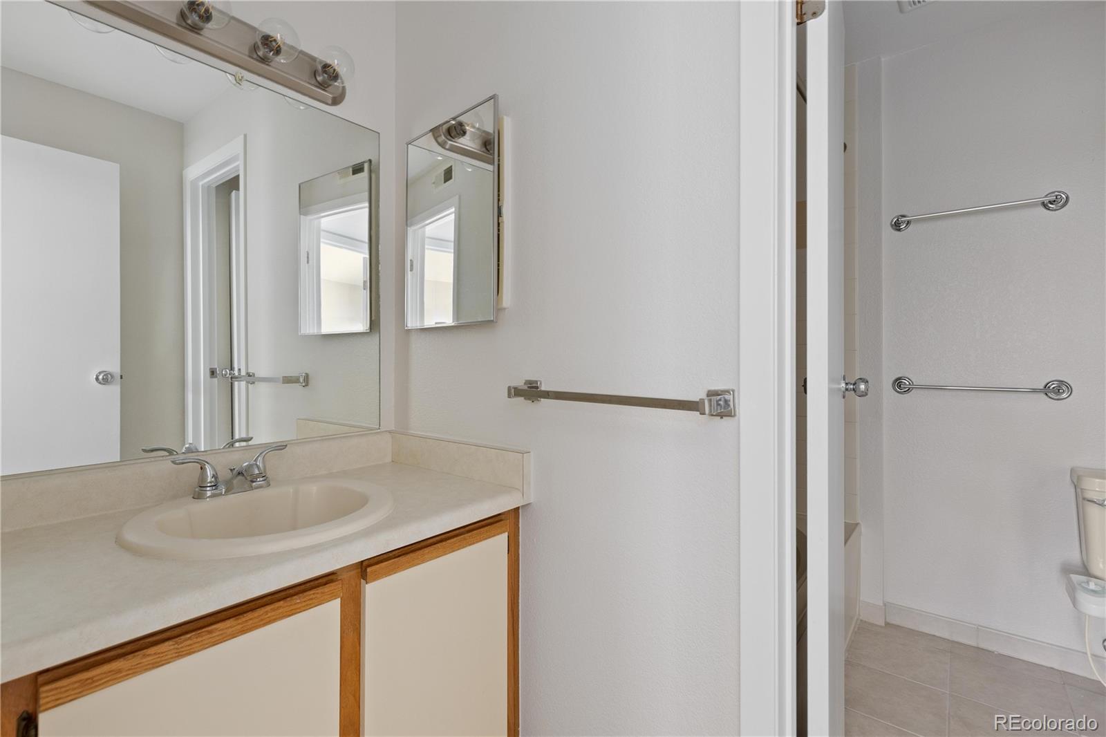 MLS Image #20 for 4760 s wadsworth boulevard,littleton, Colorado