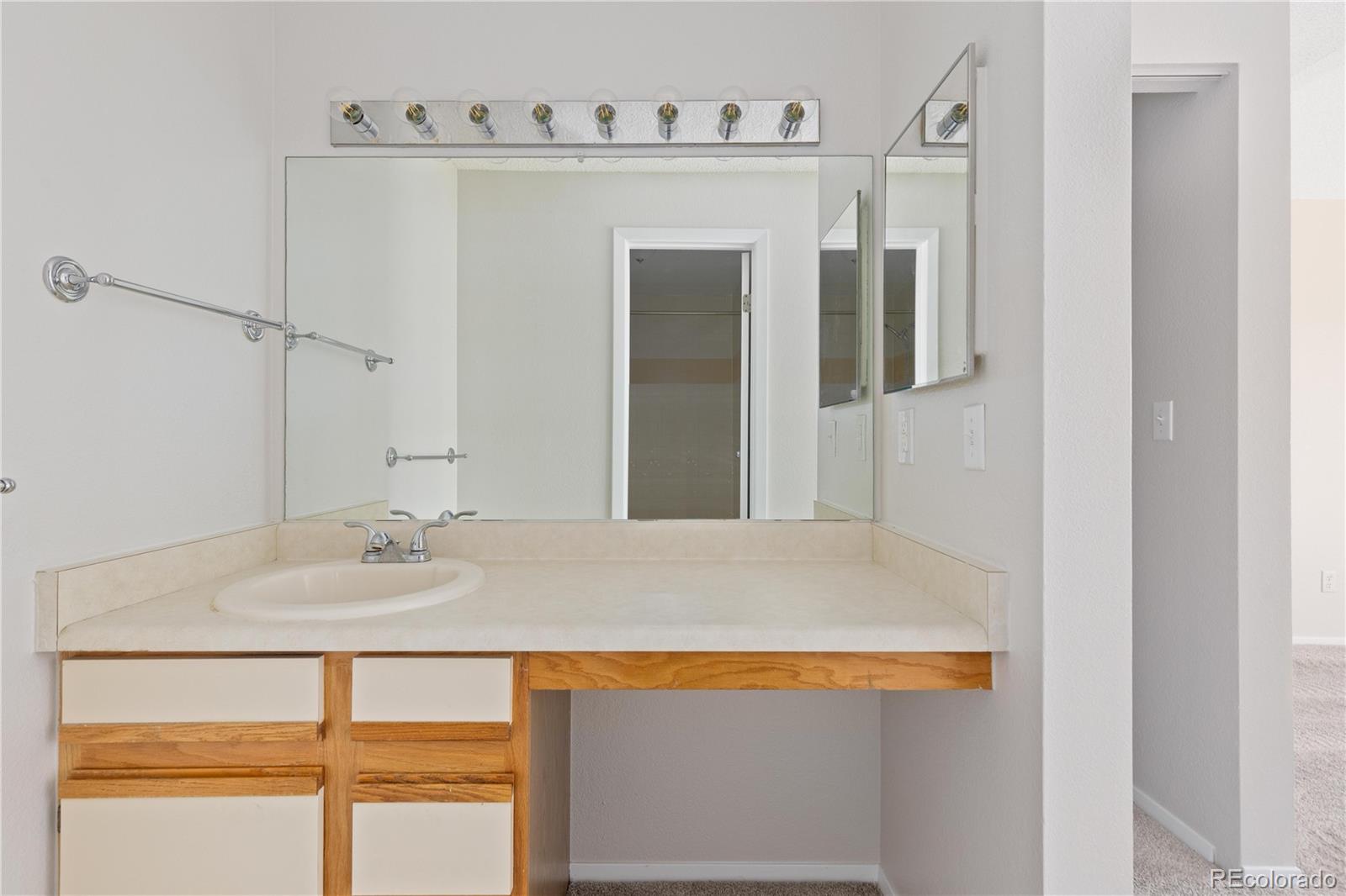 MLS Image #22 for 4760 s wadsworth boulevard,littleton, Colorado