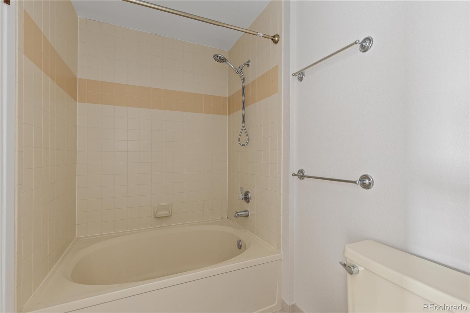 MLS Image #23 for 4760 s wadsworth boulevard,littleton, Colorado
