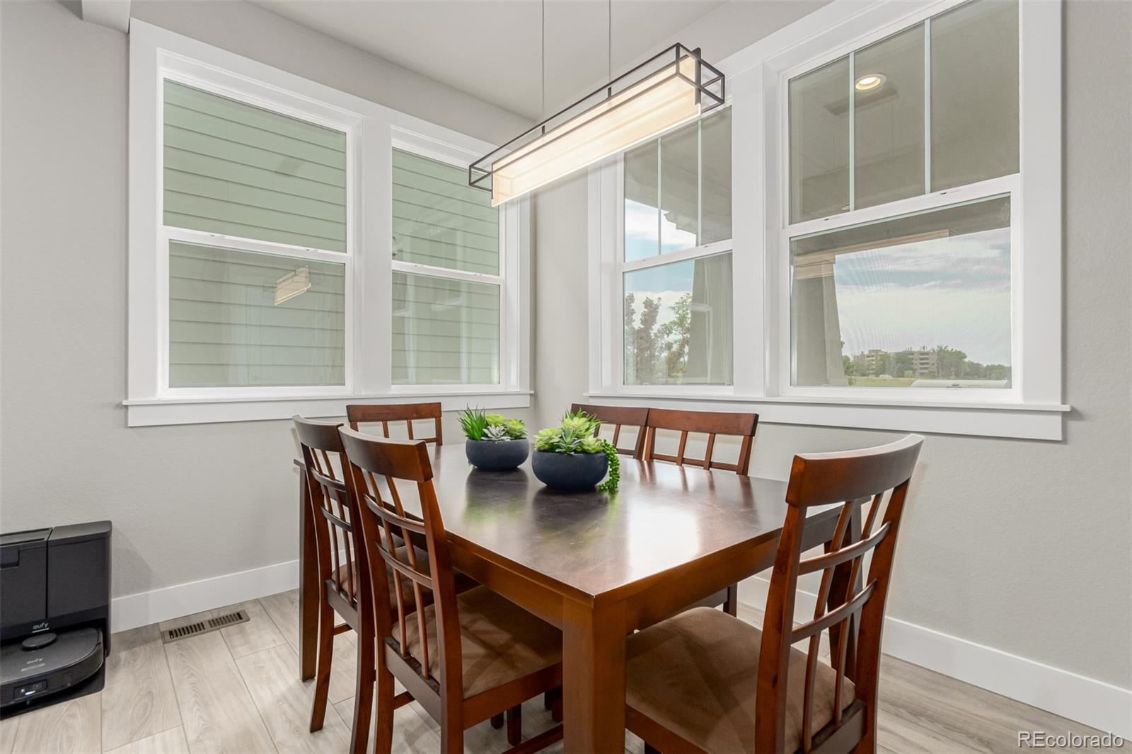 MLS Image #11 for 2742 e 103rd avenue,denver, Colorado