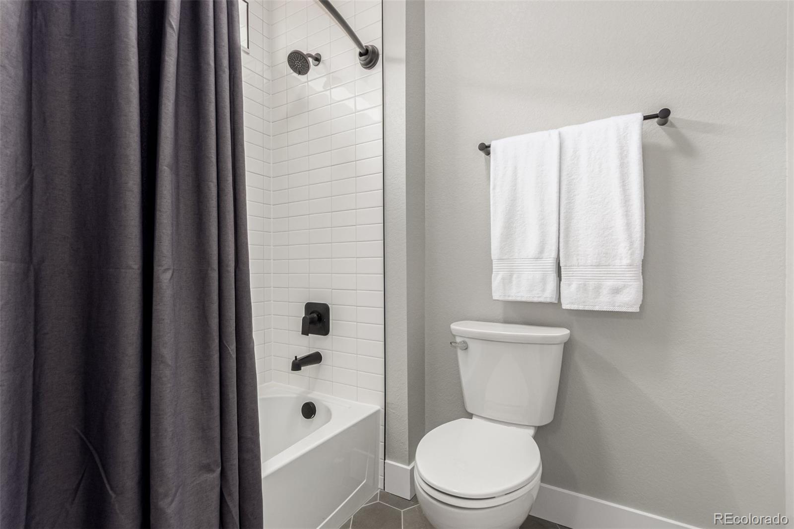 MLS Image #40 for 2742 e 103rd avenue,denver, Colorado