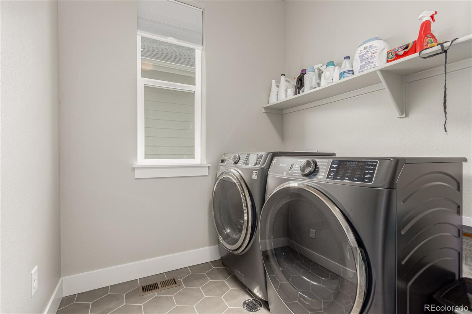MLS Image #41 for 2742 e 103rd avenue,denver, Colorado